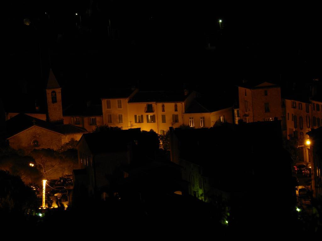 La Tourrette Bed and Breakfast Tourrettes-sur-Loup Exteriör bild